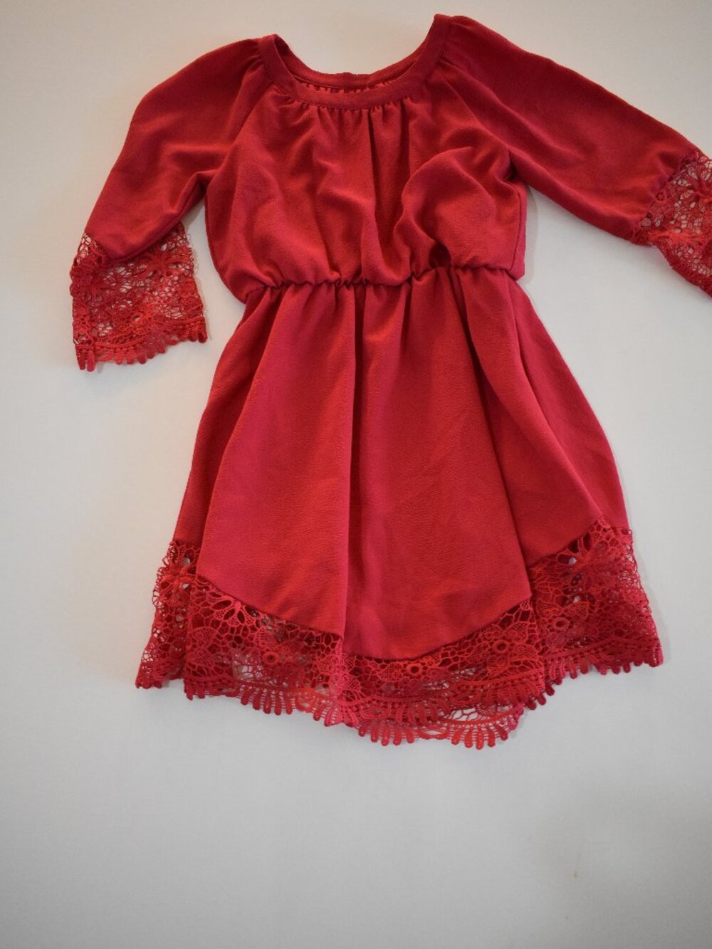 Gianni Bini Girls Hot Pink/Red Lace Trim Dress Size Medium Boho Peasant Style